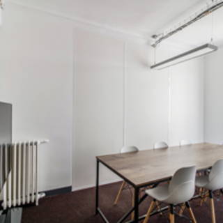 Bureau privé 22 m² 6 postes Coworking Rue Bleue Paris 75009 - photo 4